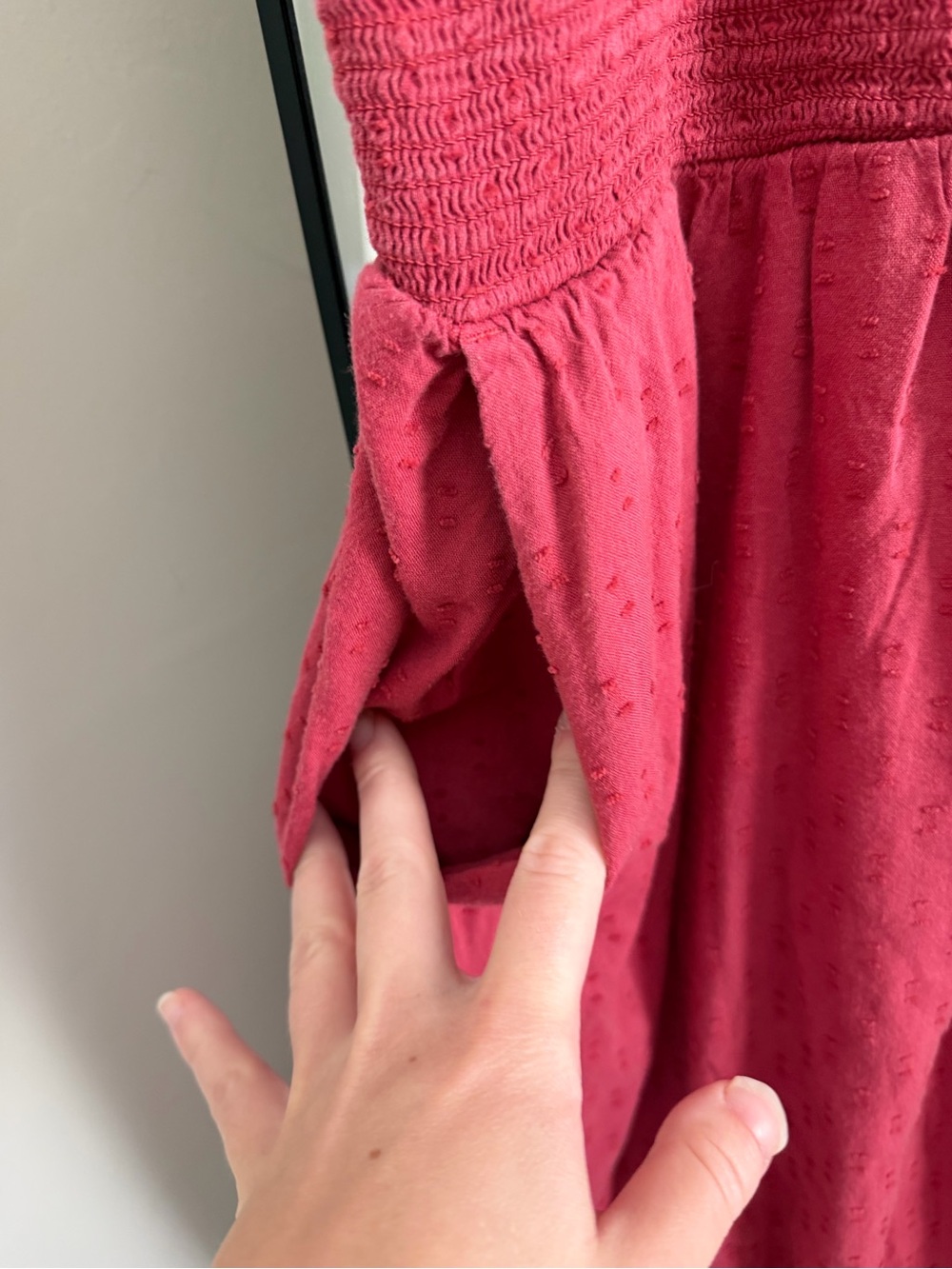 Old Navy Ribbed Dress in Raspberry - Picture 4 of 7